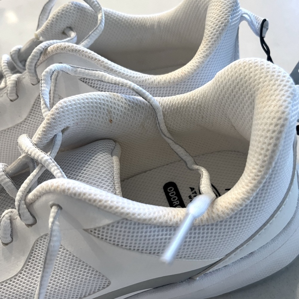 Athletic Works Women's Lifestyle Mesh Jogger Sneakers w/ Memory Foam Sz 7 - Picture 4 of 9
